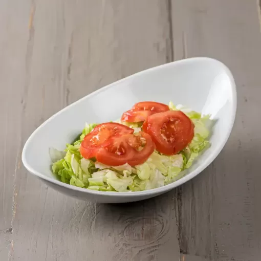 Salată iceberg cu roșii